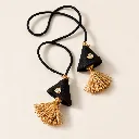 16_tassels.webp
