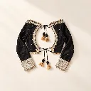 08_blouse_back.webp