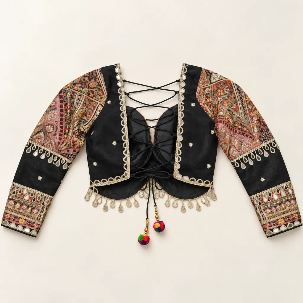 08_blouse_back.webp