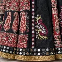 05_skirt_hem_detail.webp