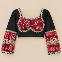 04_blouse_detail.webp